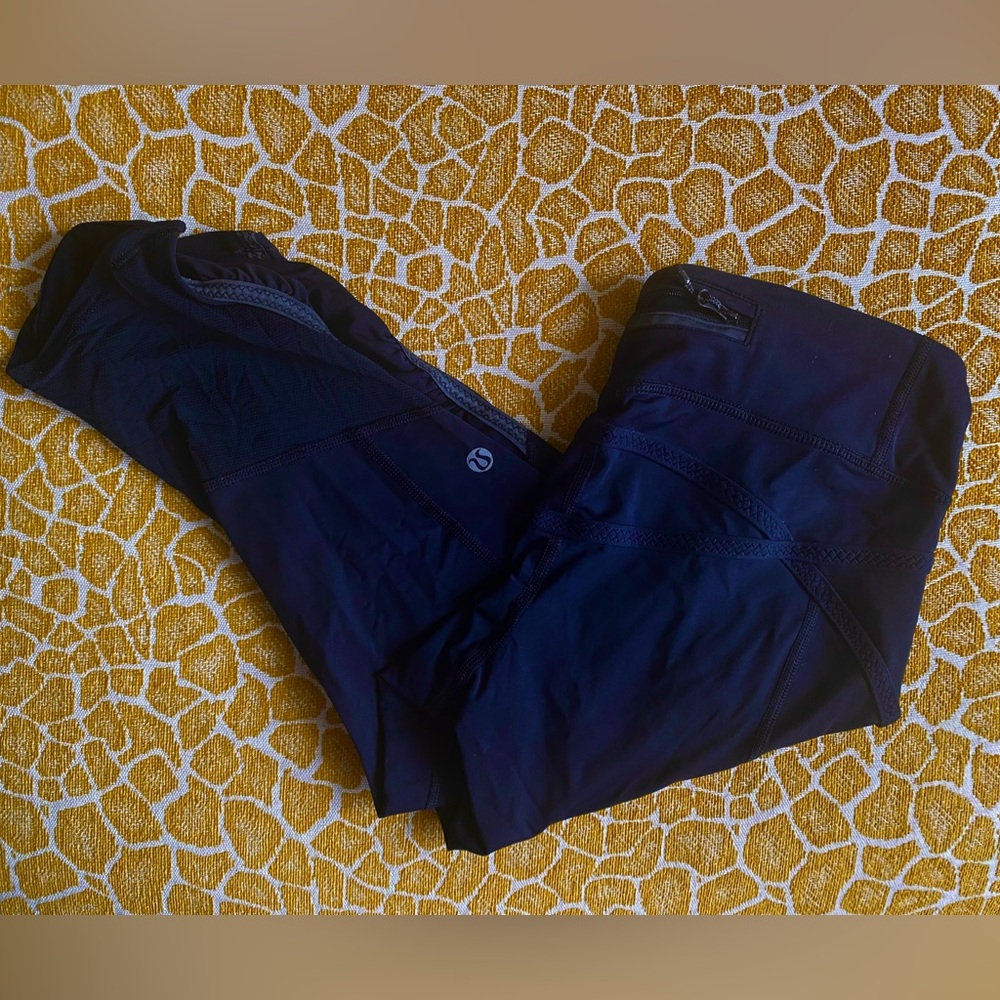 Lululemon Women’s Size 6 capris